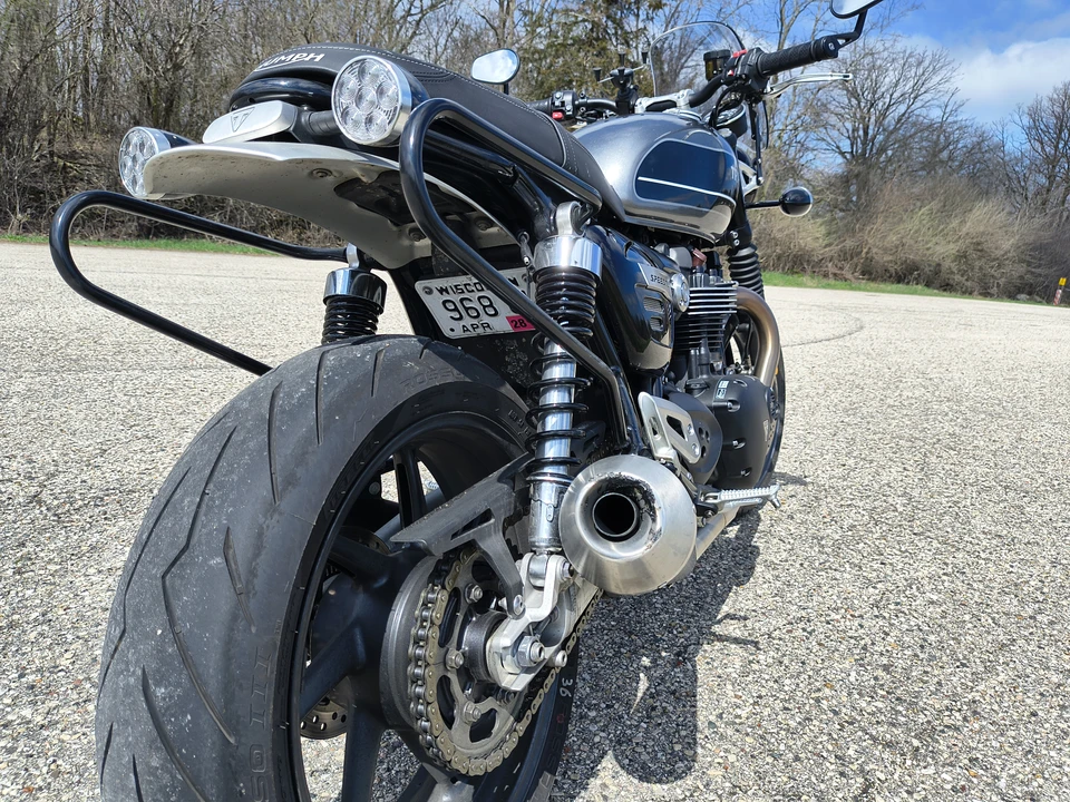 2020 Triumph Speed Twin 1200 - Image 9 of 20