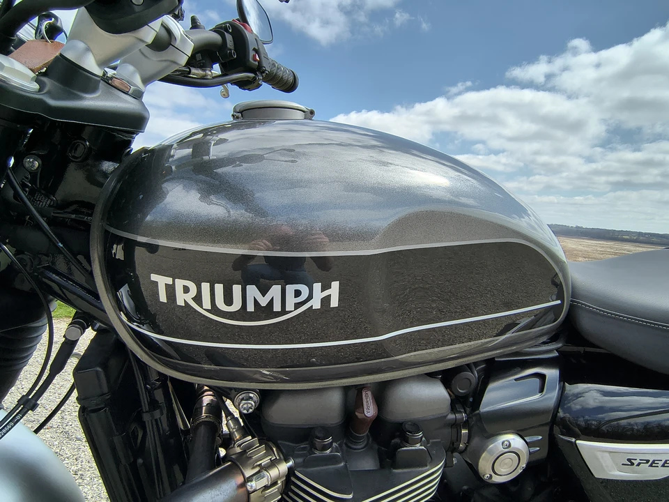 2020 Triumph Speed Twin 1200 - Image 3 of 20