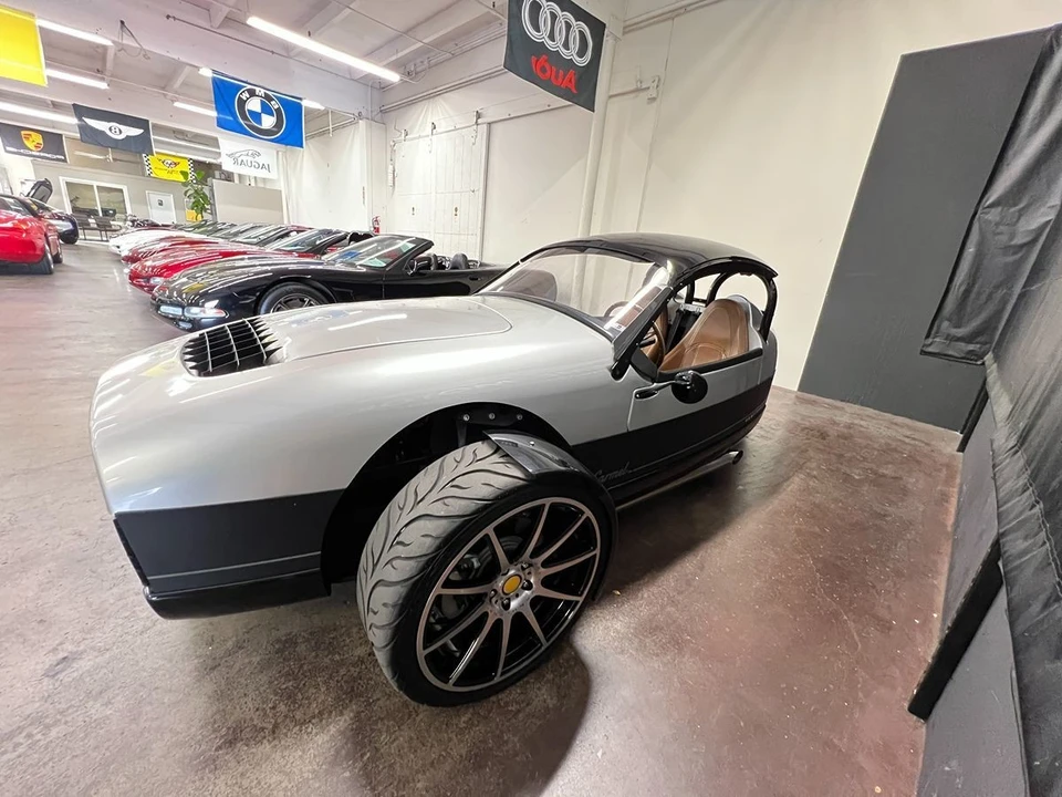2020 Vanderhall Venice - Image 4 of 12