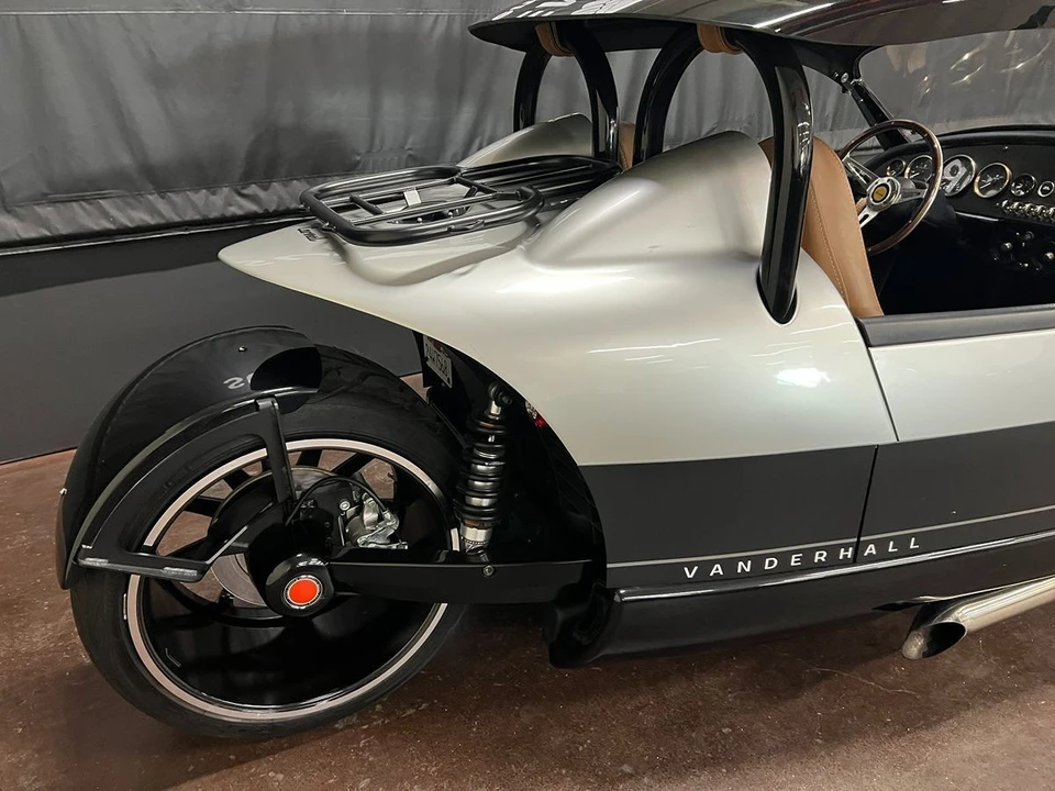2020 Vanderhall Venice - Image 10 of 12