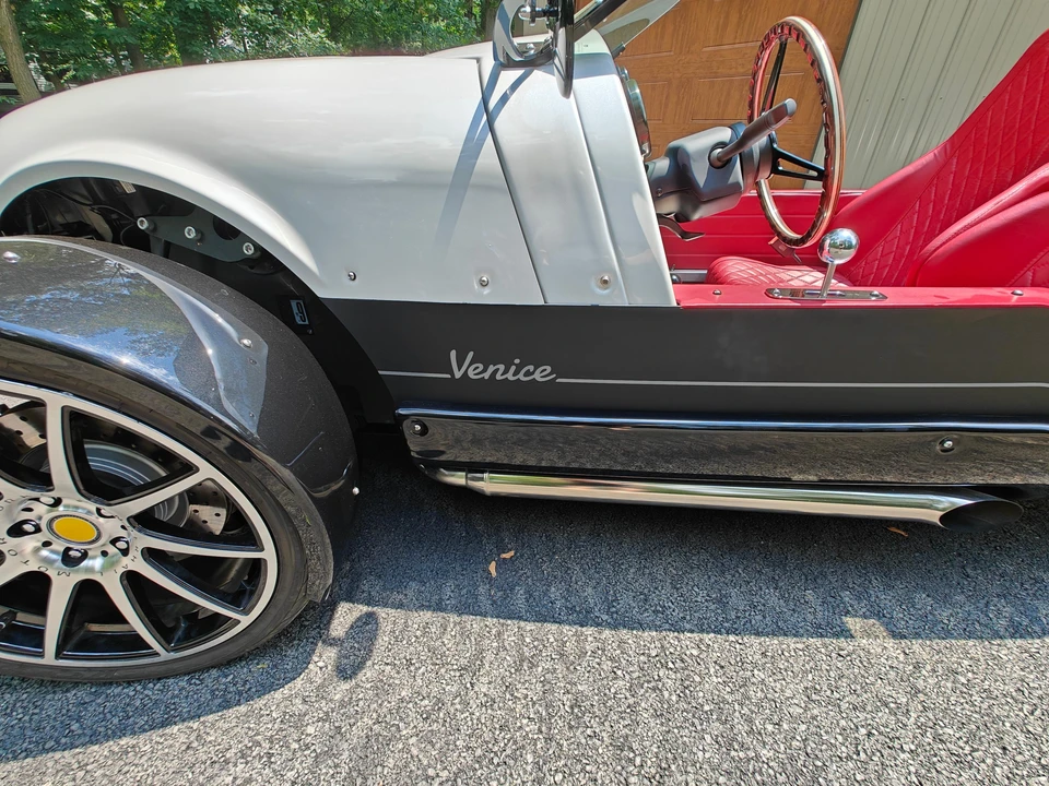 2020 Vanderhall Venice - Image 23 of 31