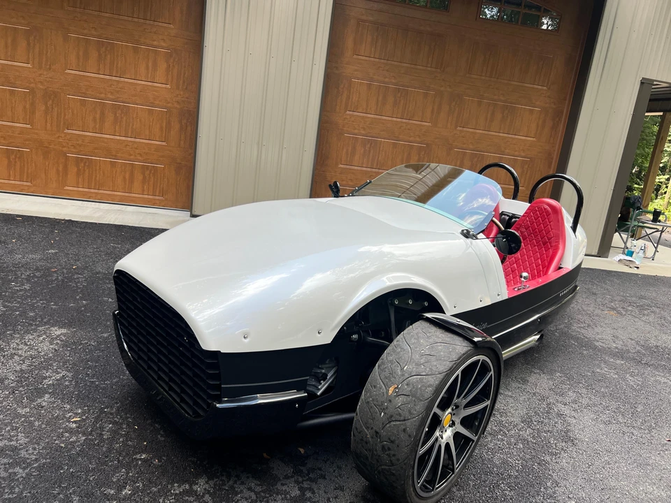 2020 Vanderhall Venice - Image 8 of 31