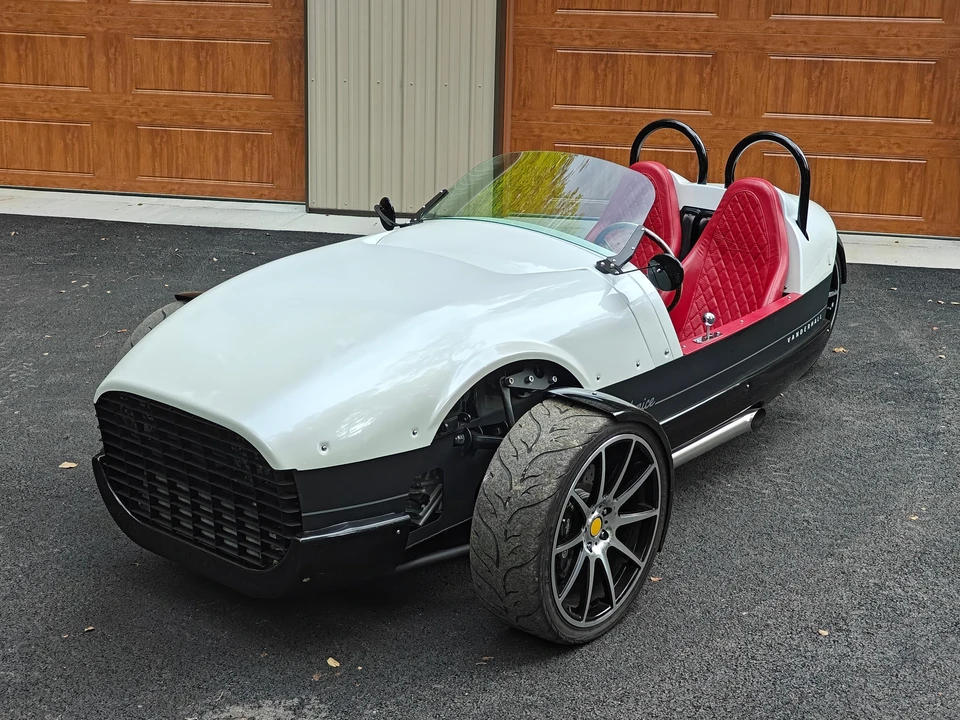 2020 Vanderhall Venice - Image 10 of 31