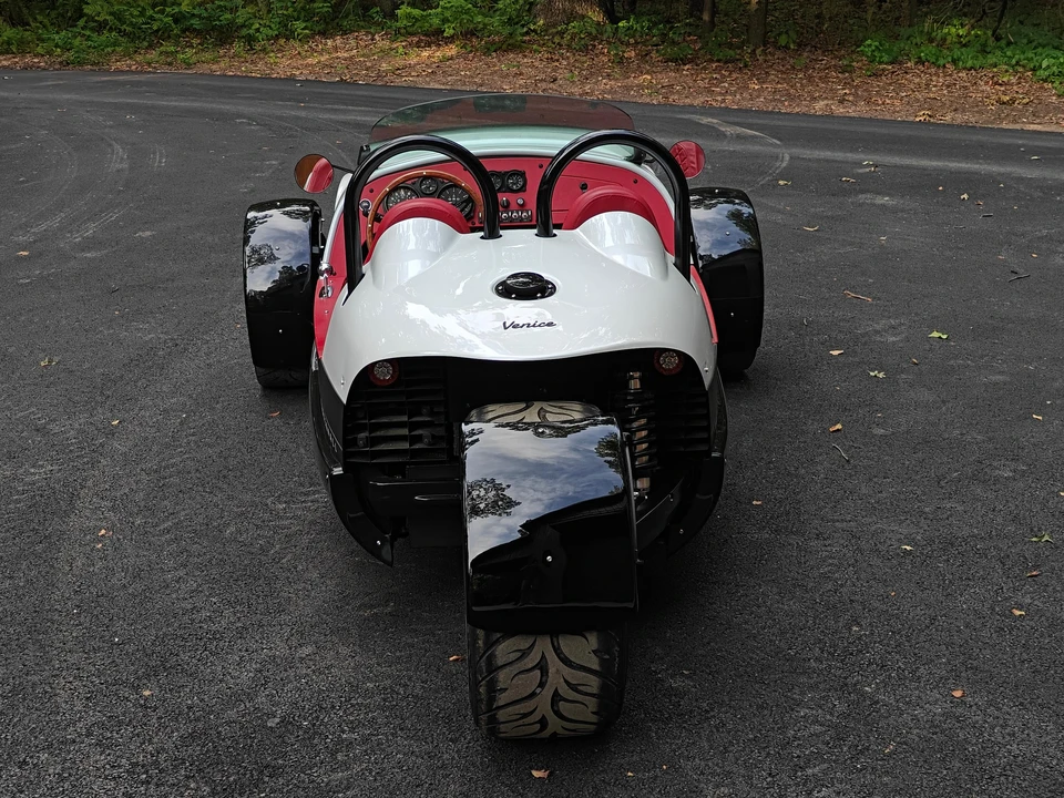 2020 Vanderhall Venice - Image 15 of 31