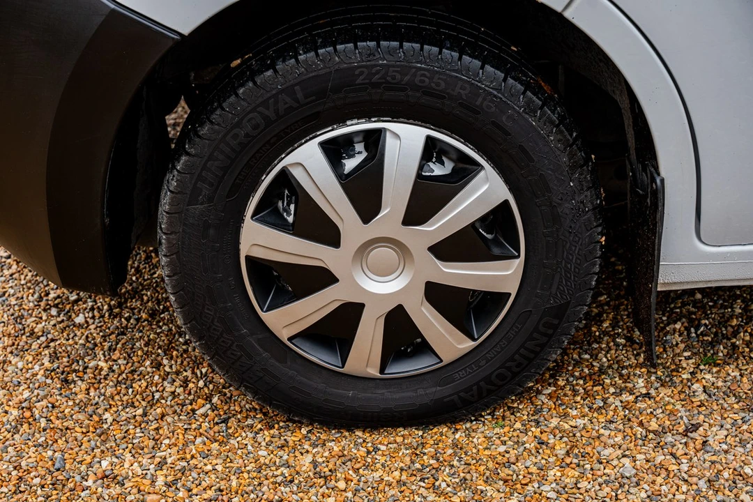 2020 Vauxhall - Image 17 of 30