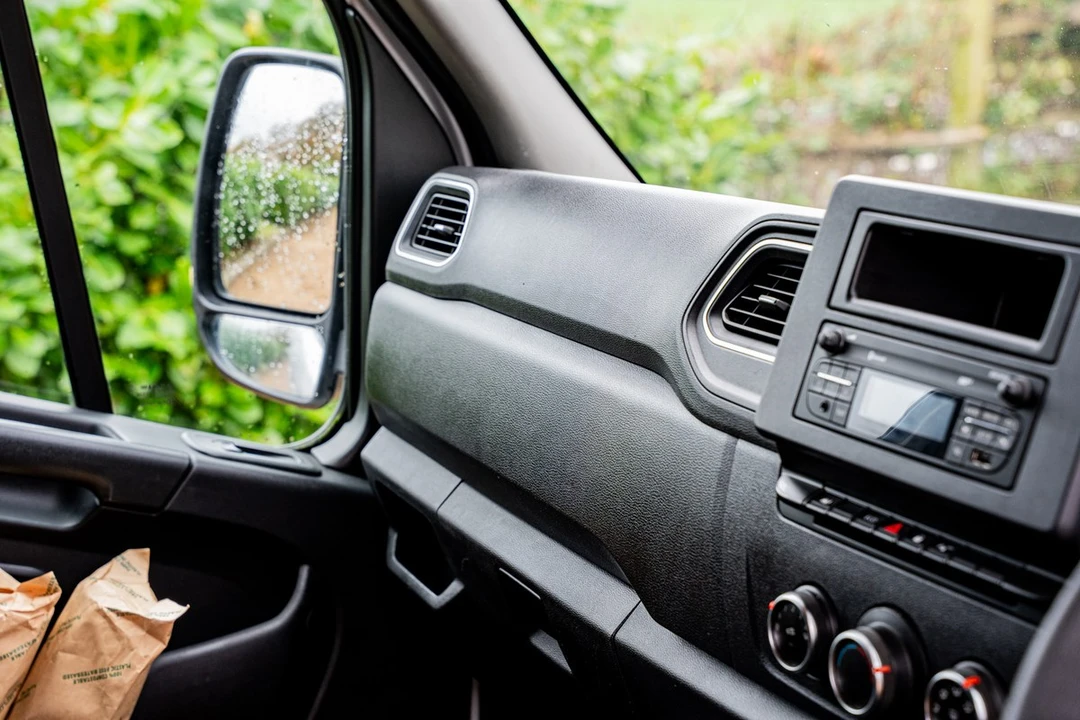 2020 Vauxhall - Image 28 of 30