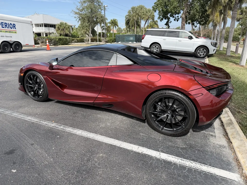 2020 McLaren 720S Spider - Image 2 of 14