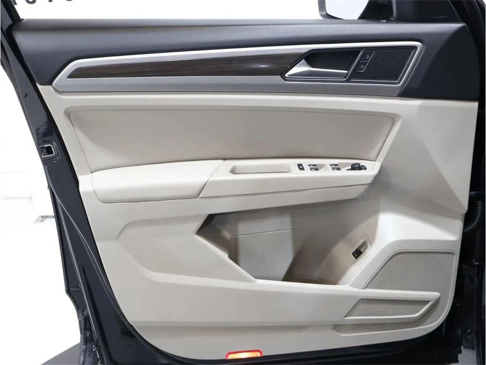 2020 Volkswagen Atlas - Image 10 of 31