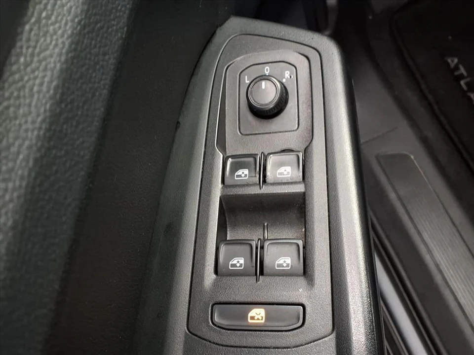 2020 Volkswagen Atlas - Image 16 of 21