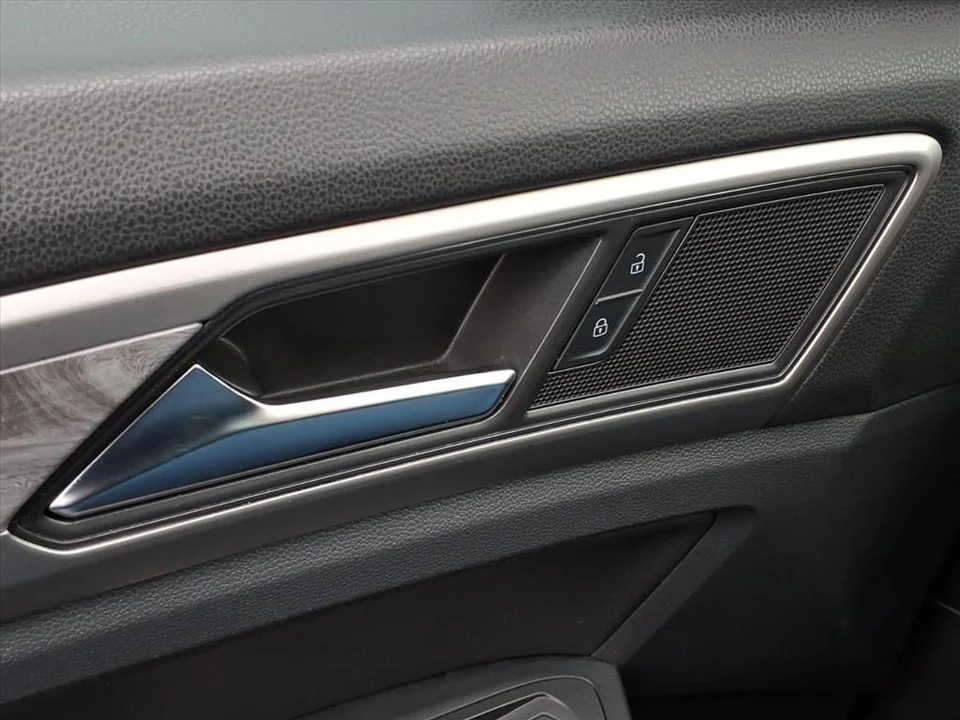 2020 Volkswagen Atlas - Image 15 of 21