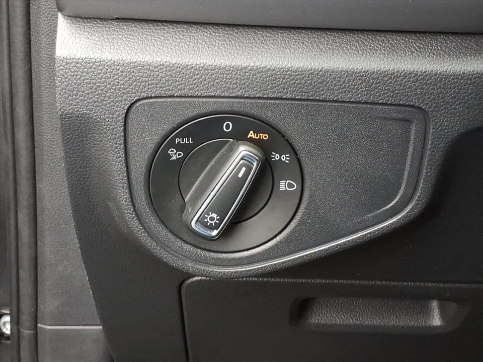 2020 Volkswagen Atlas - Image 18 of 21