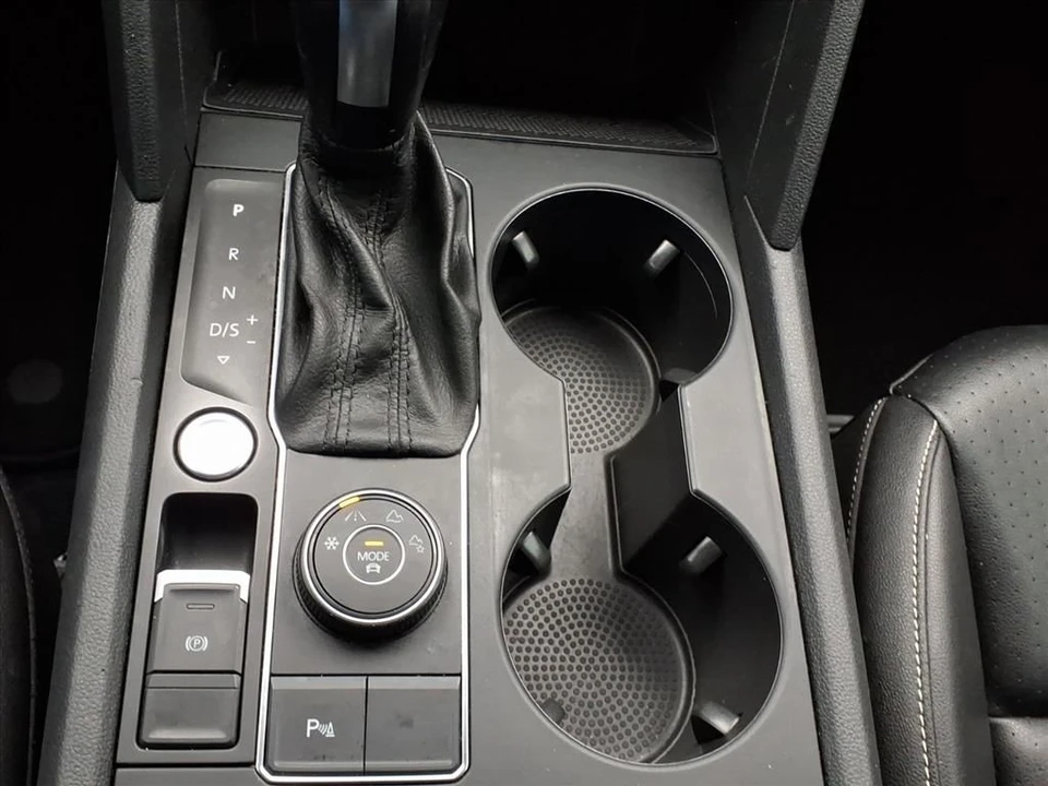2020 Volkswagen Atlas - Image 13 of 21