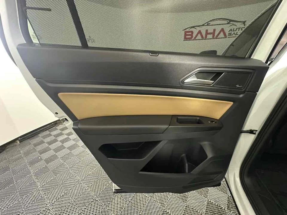 2020 Volkswagen Atlas - Image 17 of 21