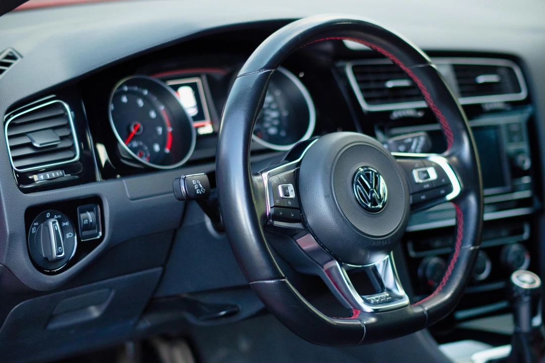 2020 Volkswagen GTI Mk7 - Image 29 of 31