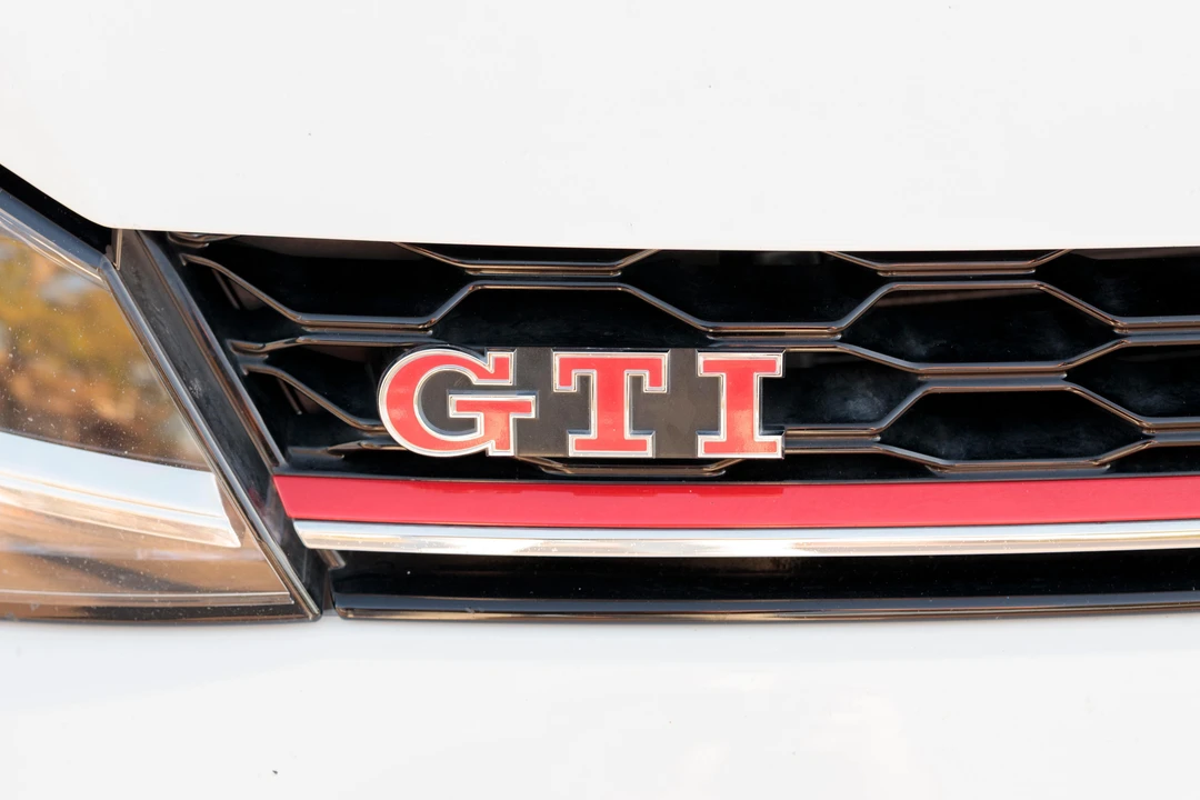 2020 Volkswagen GTI Mk7 - Image 13 of 31