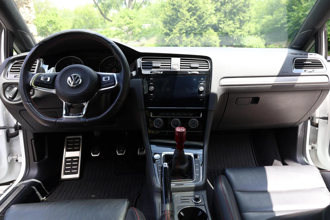 2020 Volkswagen GTI Mk7 - Image 22 of 31