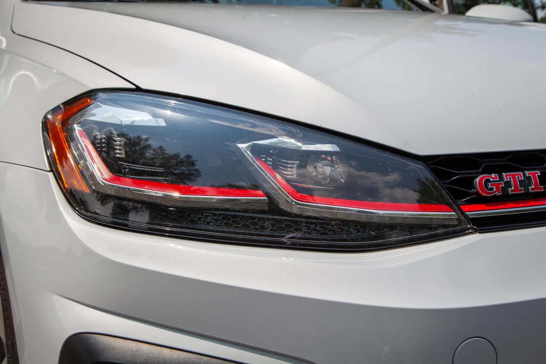 2020 Volkswagen GTI Mk7 - Image 9 of 31
