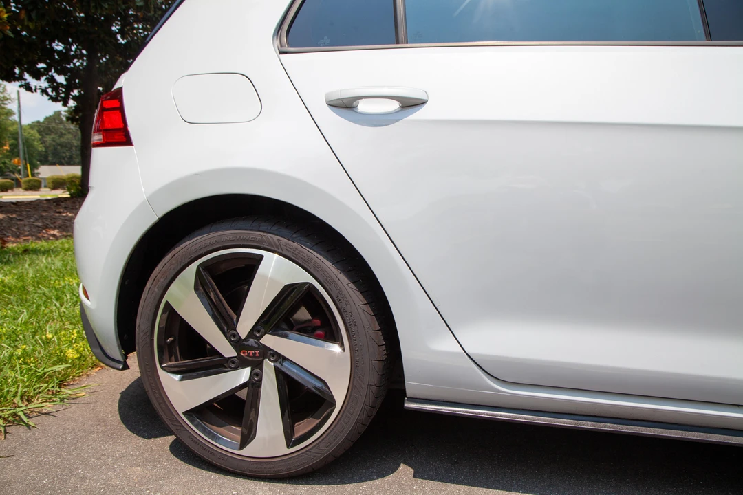 2020 Volkswagen GTI Mk7 - Image 19 of 31
