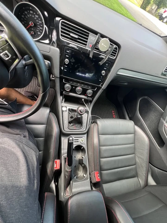2020 Volkswagen GTI Mk7 - Image 2 of 18