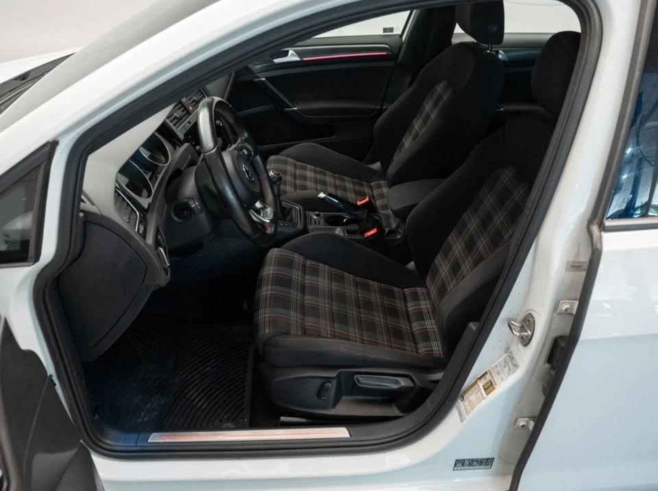 2020 Volkswagen GTI Mk7 - Image 5 of 7