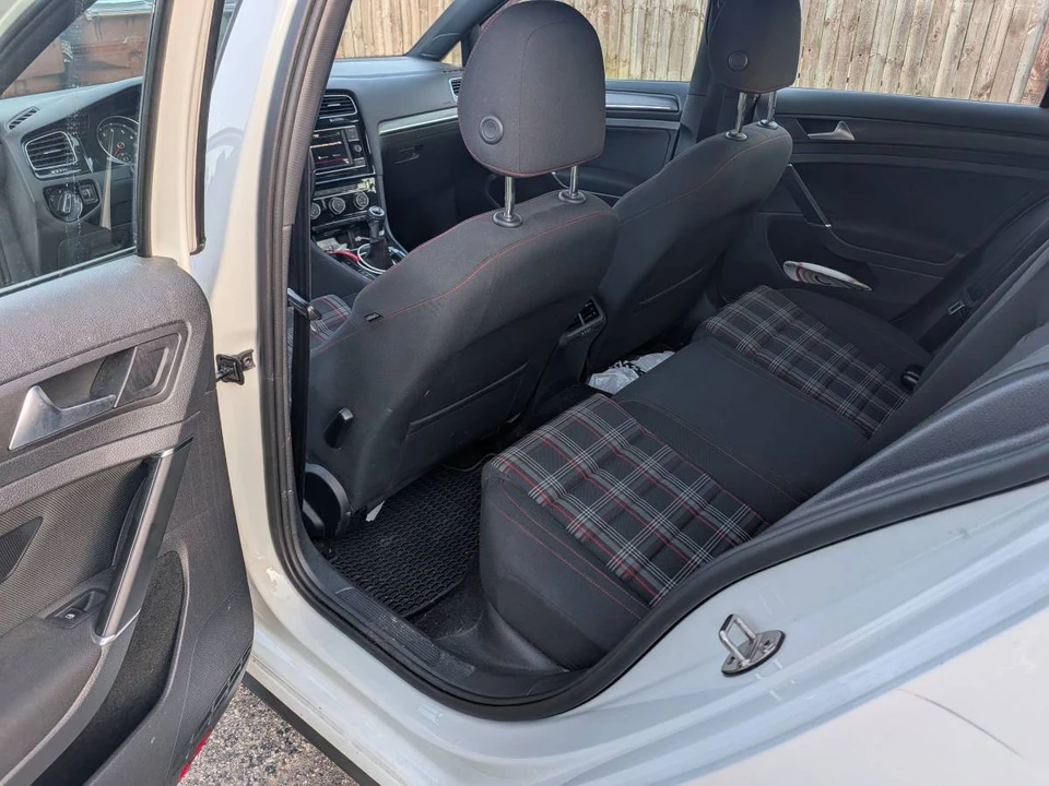 2020 Volkswagen GTI Mk7 - Image 18 of 23