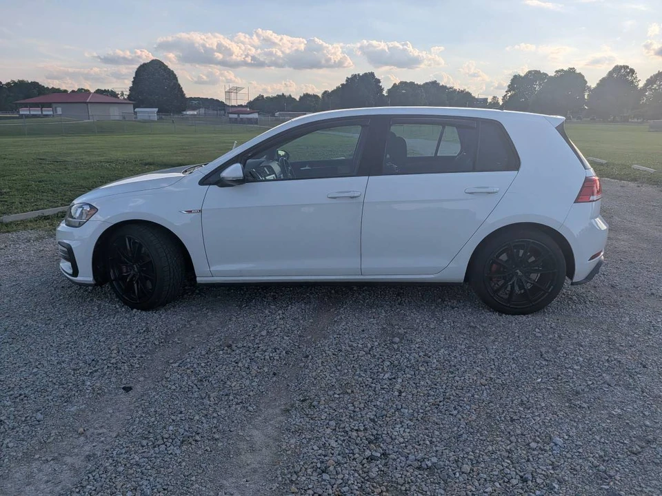 2020 Volkswagen GTI Mk7 - Image 8 of 23