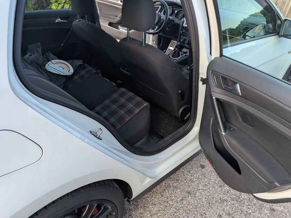 2020 Volkswagen GTI Mk7 - Image 19 of 23