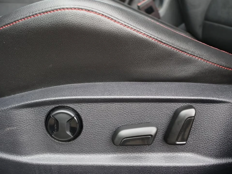 2020 Volkswagen GTI Mk7 - Image 19 of 20