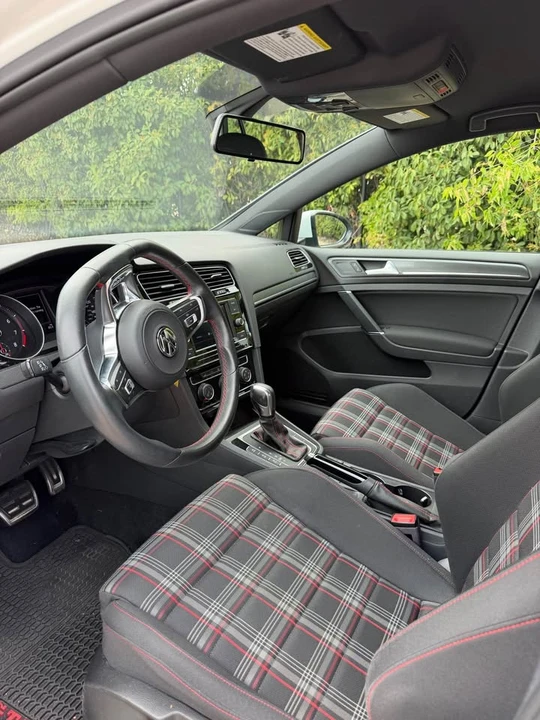 2020 Volkswagen GTI Mk7 - Image 6 of 9