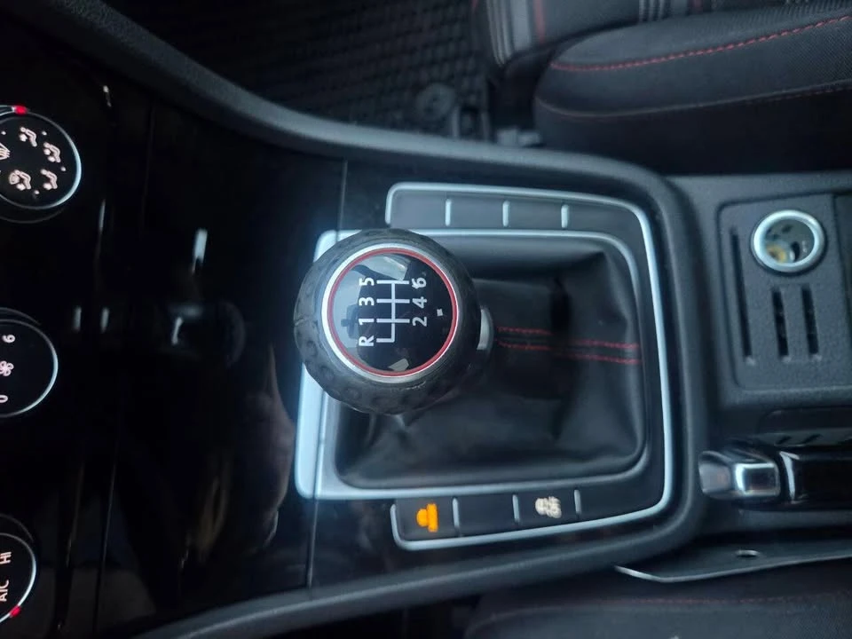 2020 Volkswagen GTI Mk7 - Image 17 of 20