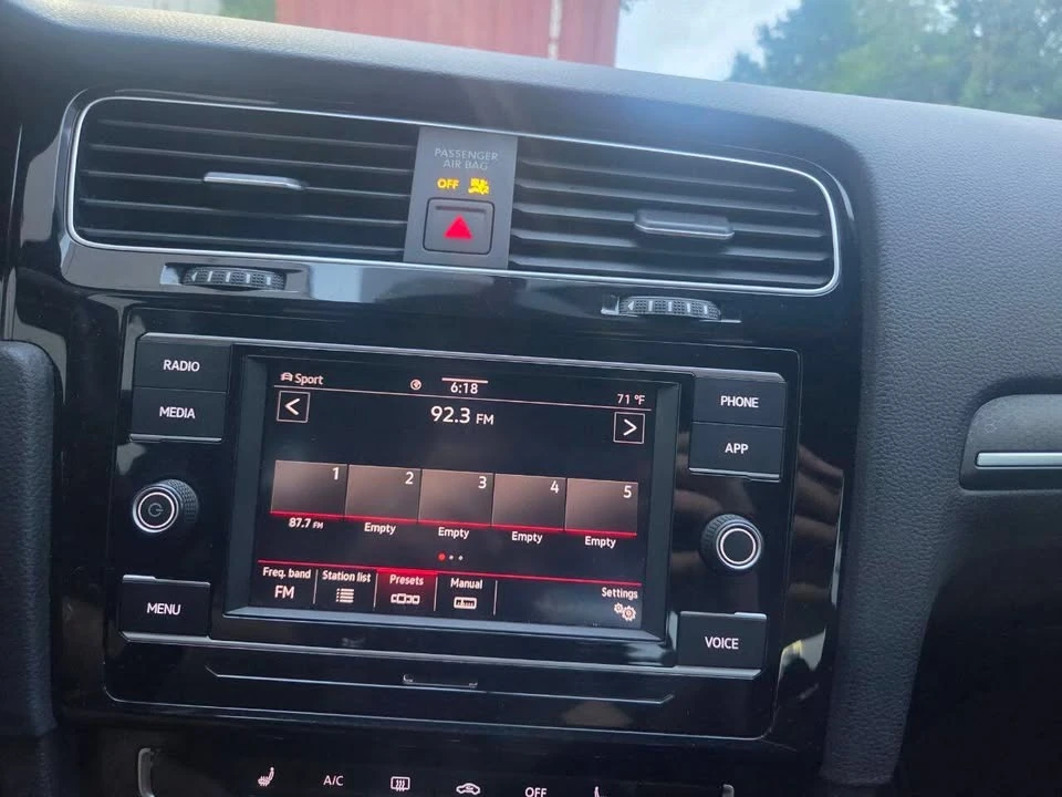 2020 Volkswagen GTI Mk7 - Image 15 of 20