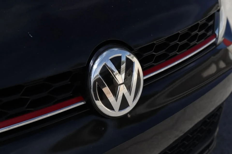 2020 Volkswagen GTI Mk7 - Image 4 of 20