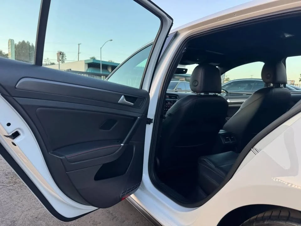 2020 Volkswagen GTI Mk7 - Image 17 of 20