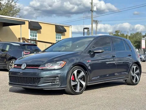 2020 Volkswagen Golf GTI SE