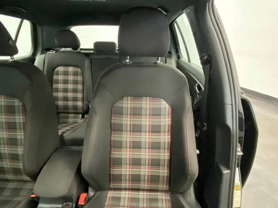 2020 Volkswagen GTI Mk7 - Image 11 of 15