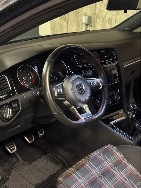2020 Volkswagen GTI Mk7 - Image 9 of 13