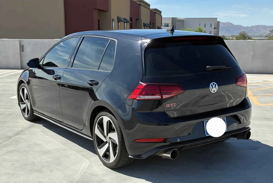 2020 Volkswagen GTI Mk7 - Image 2 of 10