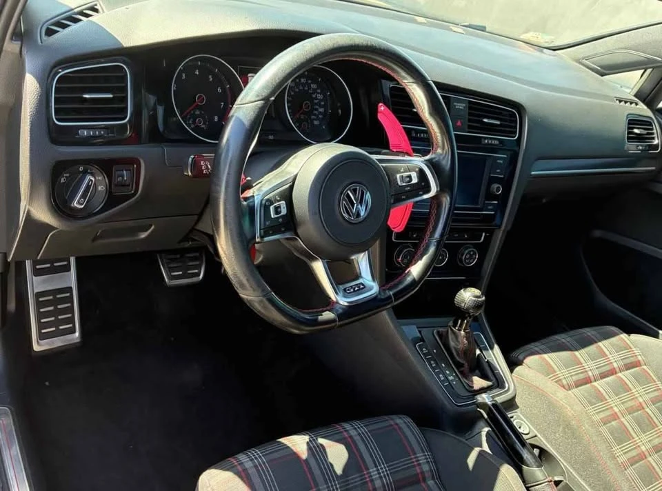 2020 Volkswagen GTI Mk7 - Image 3 of 10