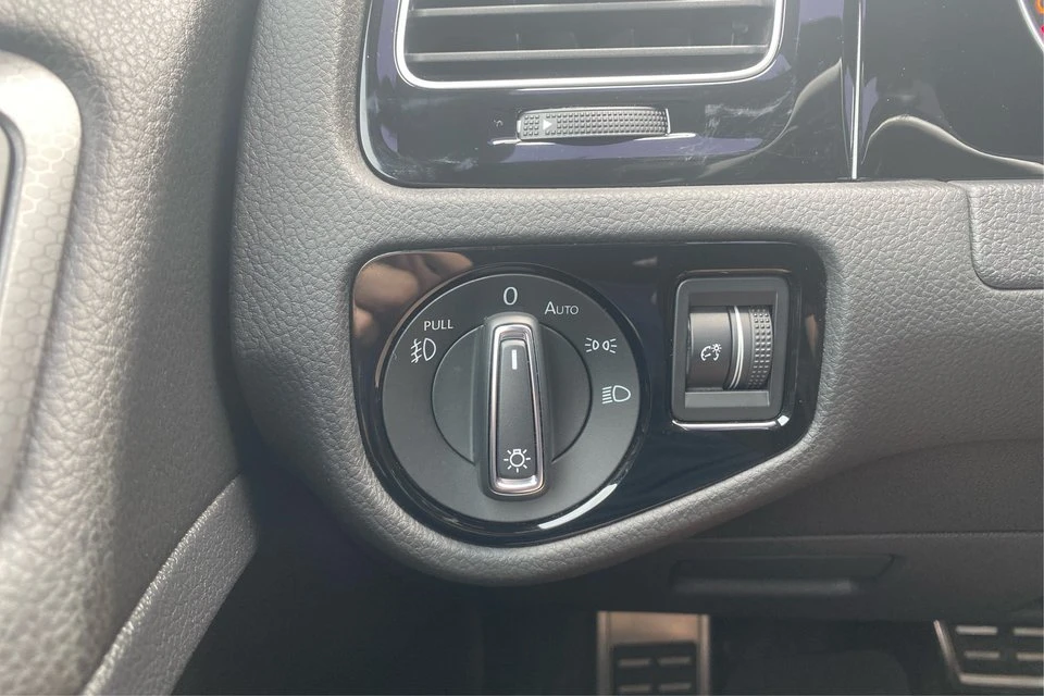 2020 Volkswagen GTI Mk7 - Image 18 of 20
