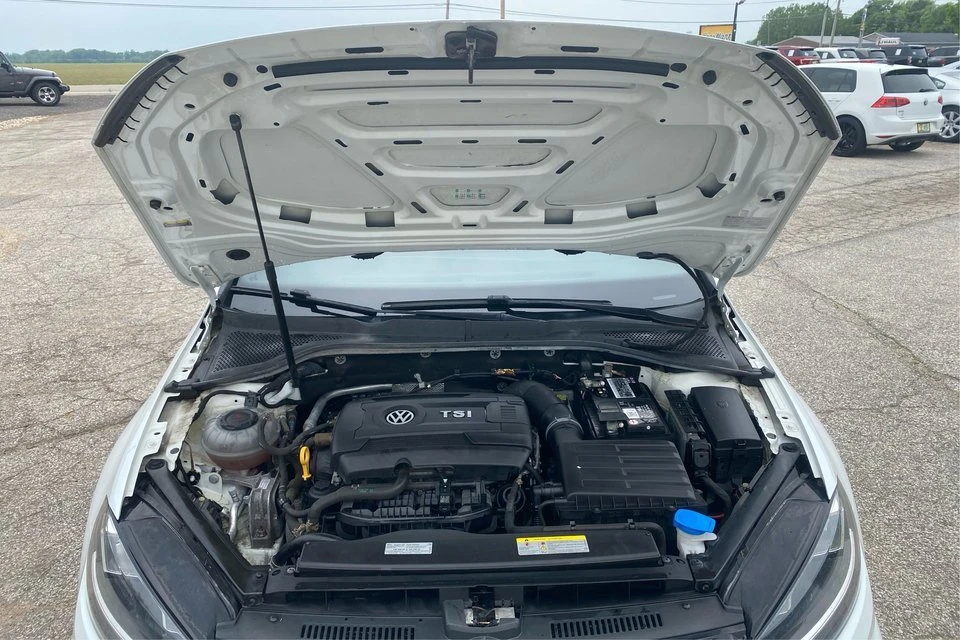 2020 Volkswagen GTI Mk7 - Image 11 of 20