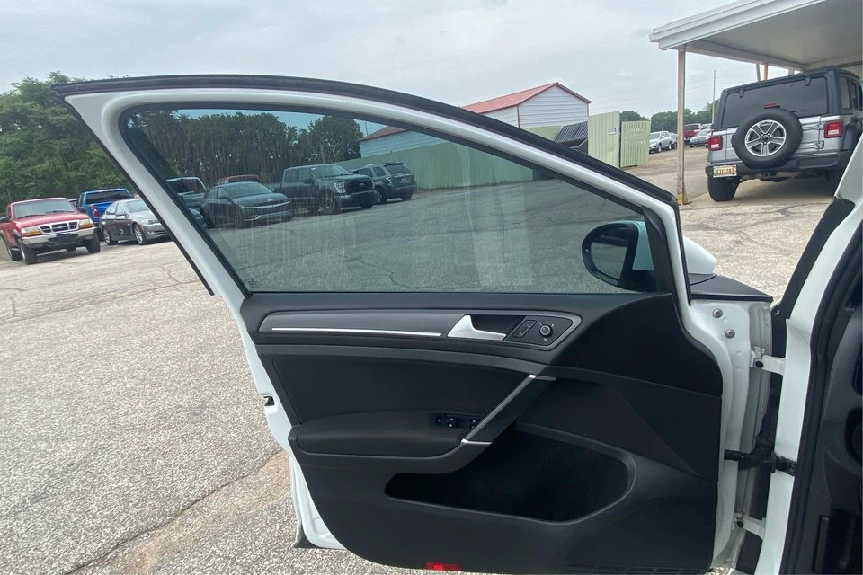 2020 Volkswagen GTI Mk7 - Image 19 of 20