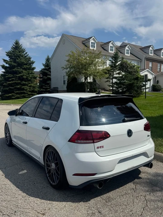 2020 Volkswagen GTI Mk7 - Image 5 of 11