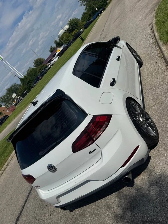 2020 Volkswagen GTI Mk7 - Image 6 of 11