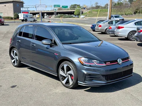 2020 Volkswagen Golf GTI SE
