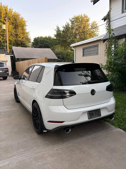 2020 Volkswagen GTI Mk7 - Image 3 of 15
