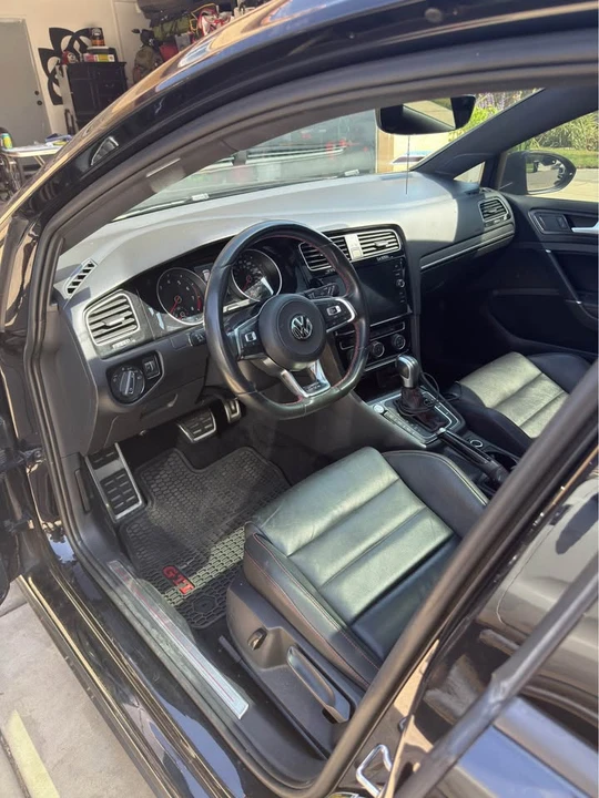2020 Volkswagen GTI Mk7 - Image 3 of 8