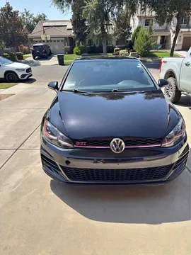 2020 Volkswagen Golf GTI SE