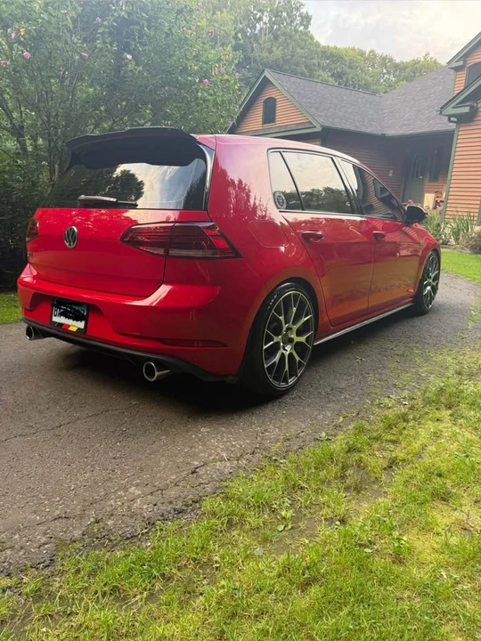 2020 Volkswagen GTI Mk7 - Image 4 of 10