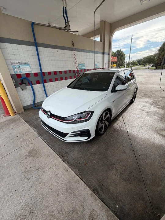 2020 Volkswagen GTI Mk7 - Image 3 of 12