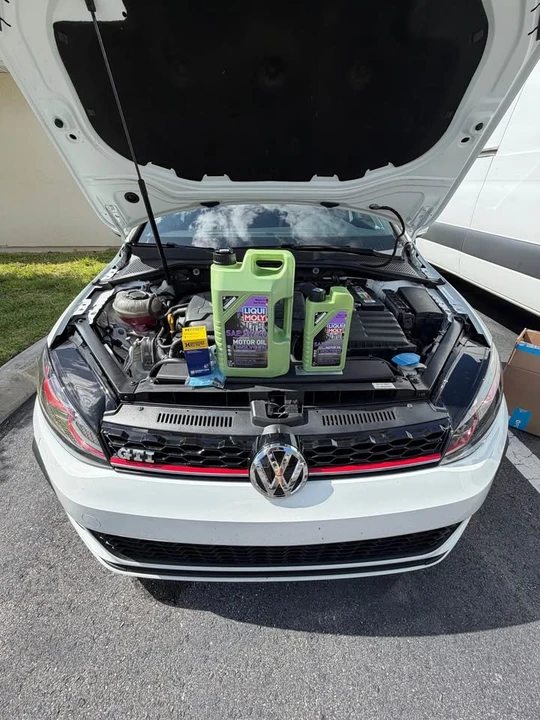 2020 Volkswagen GTI Mk7 - Image 10 of 12